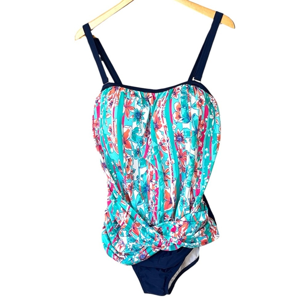 NWT! Seekers Contour One Piece Swimsuit 18W Tummy Control Floral